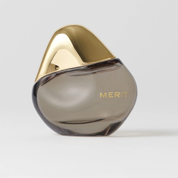 Merit Retrospect L’Extrait de Parfum