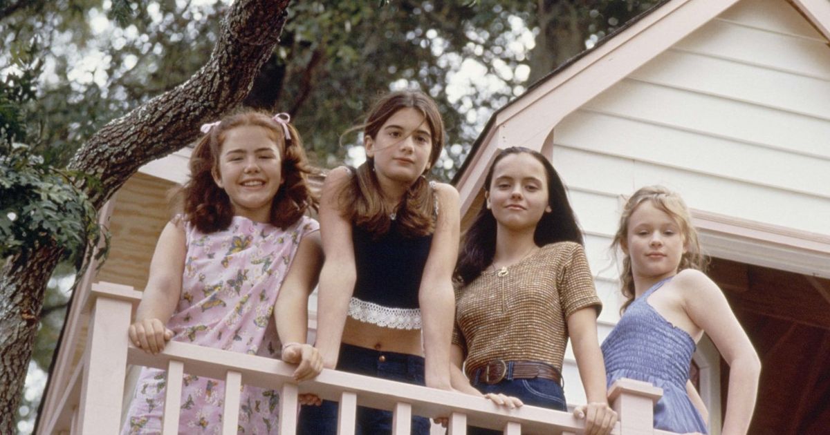 What Moms Need to Tell Middle School Girls About Friendship