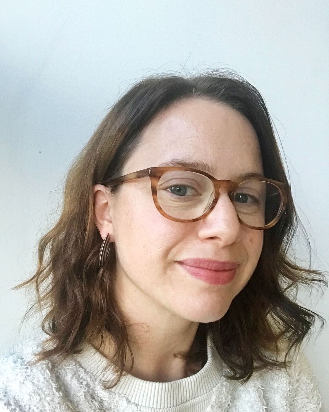 glossier generation g cake