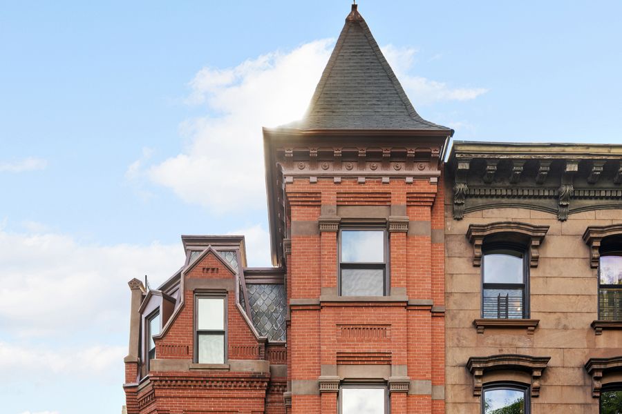 A Clinton Hill Townhouse Sets a Neighborhood Record for $9.4 Million