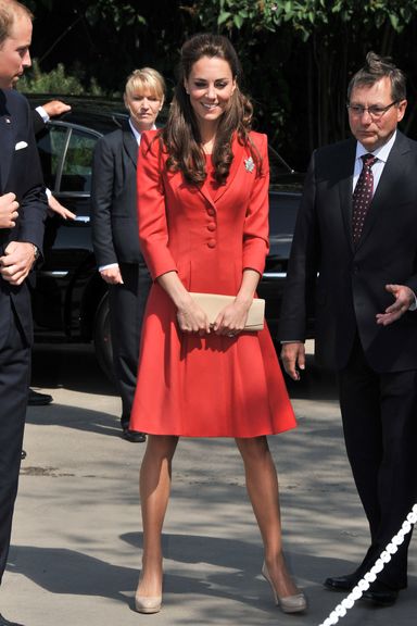 CALGARY, AB - JULY 08:  Prince William, Duke of Cambridge and Catherine, Duchess of Cambridge visit the ENMAX Conservatory, Calgary Zoo on day 9 of the Royal couple’s tour of North America on July 8, 2011 in Calgary, Canada.  (Photo by George Pimentel/WireImage)