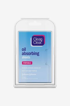 Clean and clear oil absorbent sheets