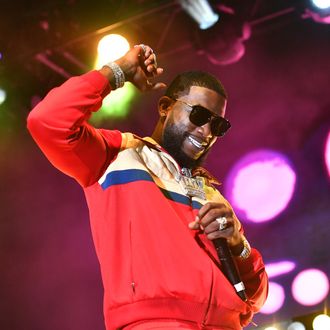 Rappers Gucci Mane and Jeezy Verzuz battle ends peacefully, despite some  jabs, drawing at least 1.8M people