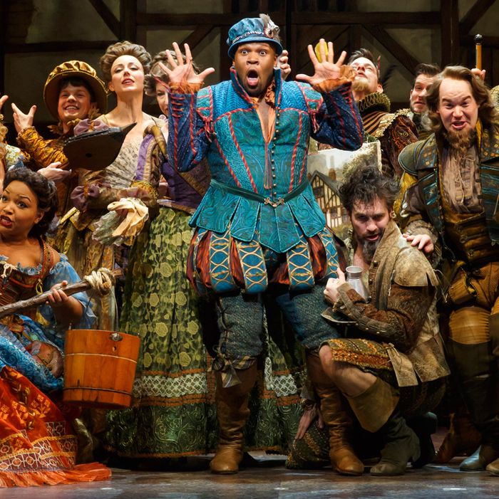 theater-review-something-rotten-feels-fresh