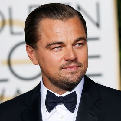 Leonardo DiCaprio's got no idea about GIFs.