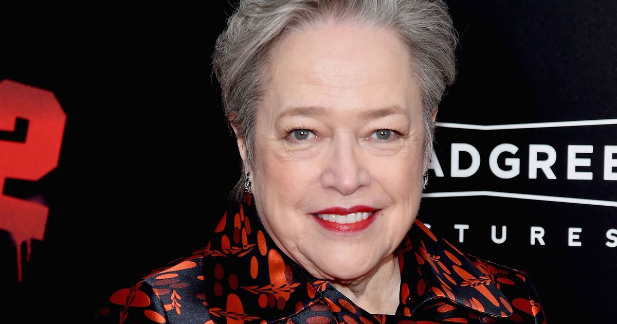 kathy-bates-warned-not-to-go-public-with-cancer-diagnosis