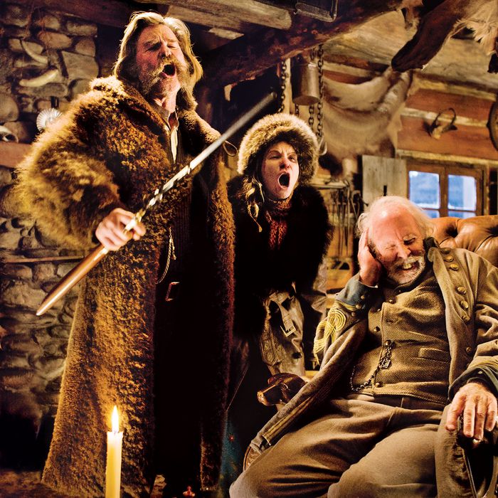 (L-R) KURT RUSSELL, JENNIFER JASON LEIGH, and BRUCE DERN star in THE HATEFUL EIGHT. Photo: Andrew Cooper, SMPSP© 2015 The Weinstein Company. All Rights Reserved.