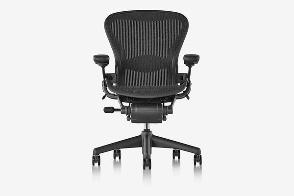 Herman Miller Classic Aeron Chair (Renewed)