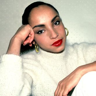 I Finally Found Gold Hoops Like Sade