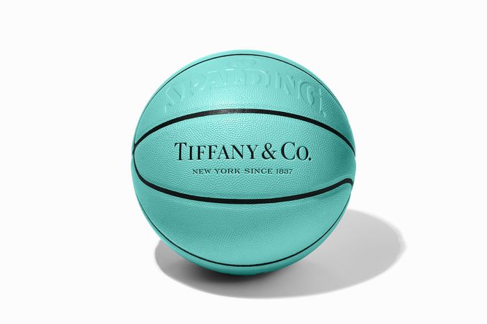 Tiffany & Co. Opens A Men's Pop-Up Shop In New York – Robb Report
