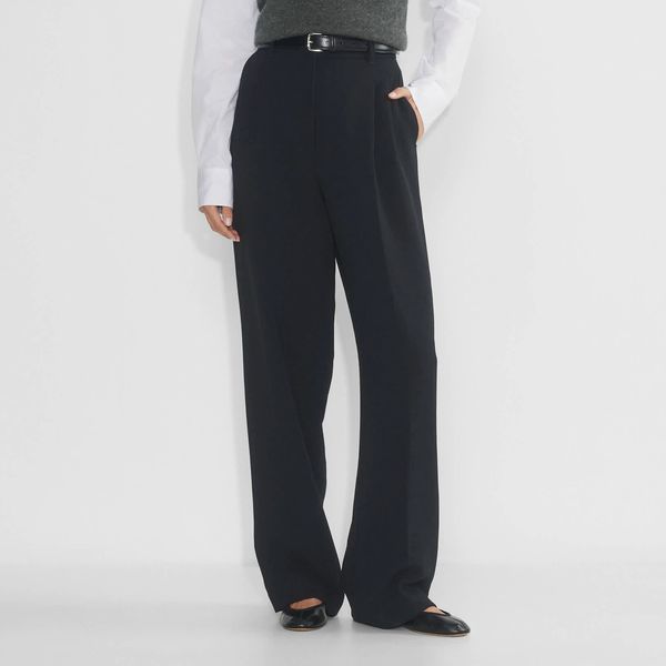 Aritzia The Effortless Pant - Crepette