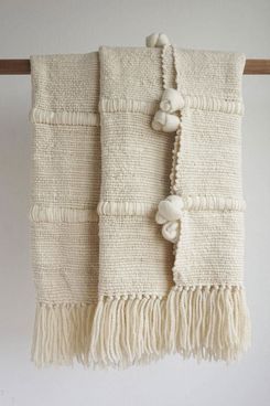 TexturableDecor Knot Wool Blanket