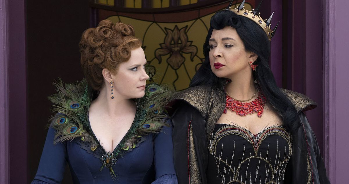 Disenchanted Review A Disney Sequel Devoid Of Magic