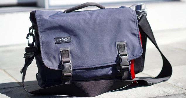 David Pogue Reviews the Timbuk2 Closer Bag — 2019 | The Strategist