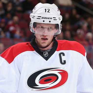 Rangers land Eric Staal in trade with 'Canes - The Hockey News