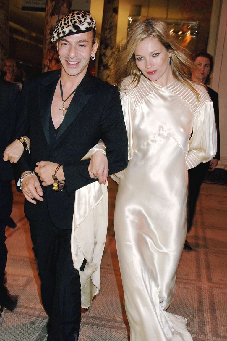 LONDON - SEPTEMBER 18:  (EMBARGOED FOR PUBLICATION IN UK TABLOID NEWSPAPERS UNTIL 48 HOURS AFTER CREATE DATE AND TIME)  John Galliano and Kate Moss attend The Golden Age Of Couture VIP Gala, at the Victoria & Albert Museum on September 18, 2007 in London, England.  (Photo by Dave M. Benett/Getty Images)