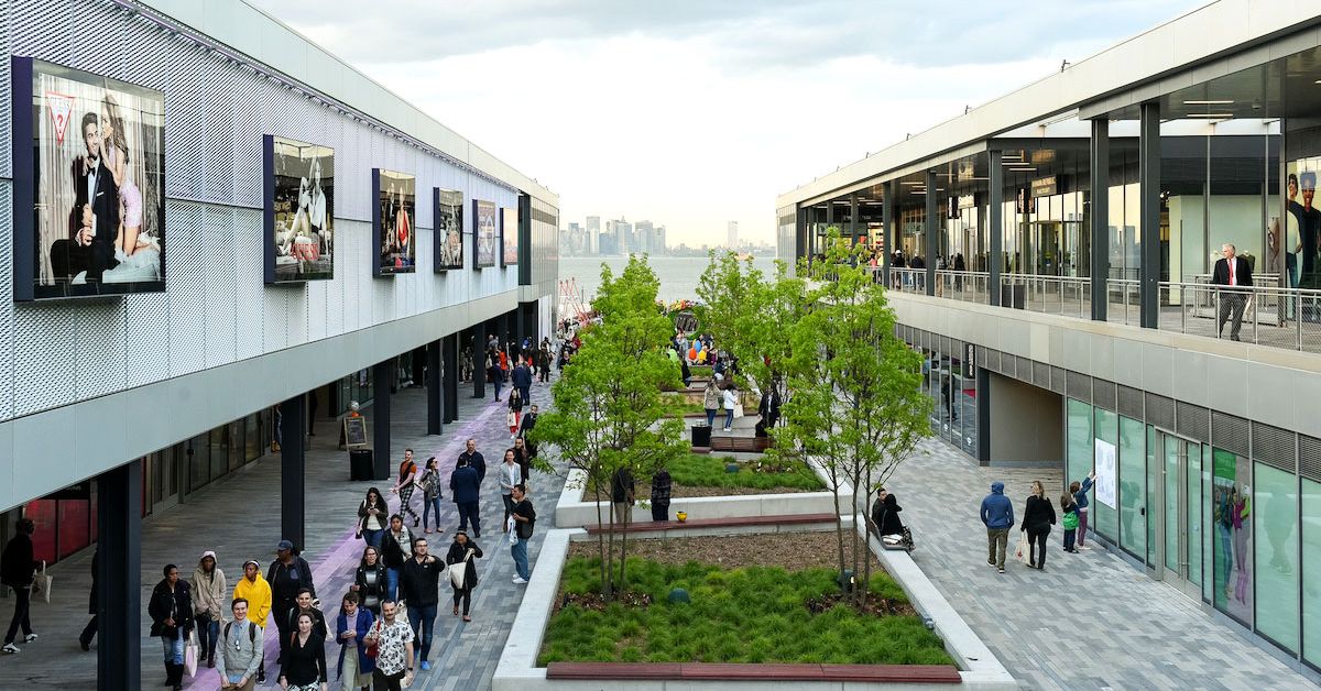 Staten Island Outlet Mall Aims to Defy the Retail Apocalypse