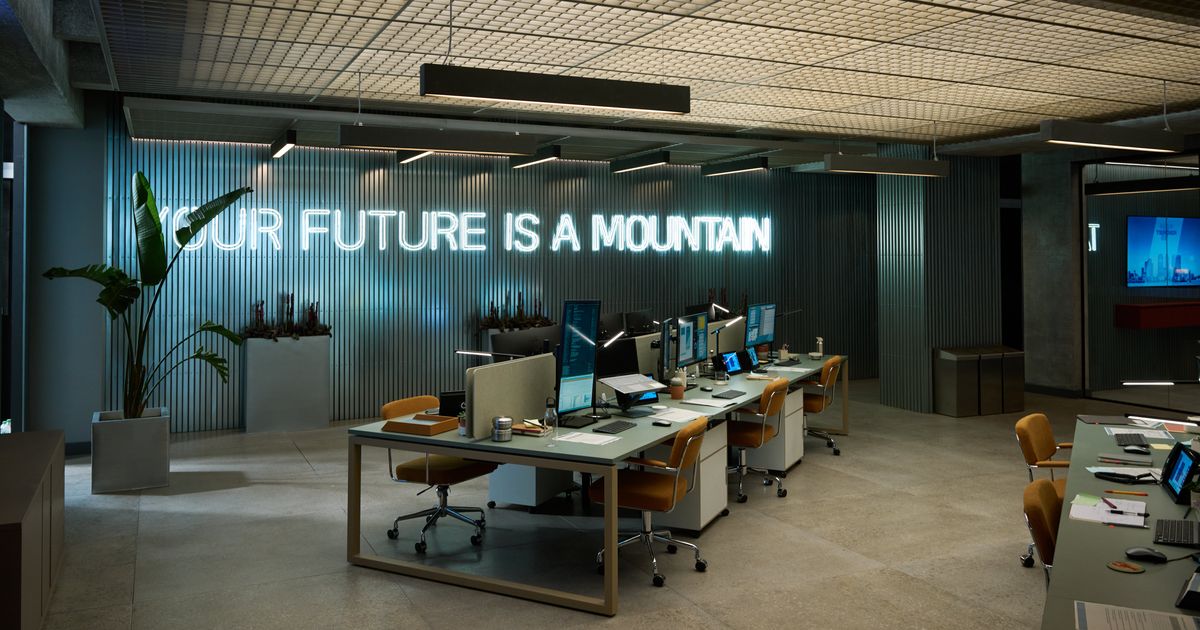 Building Industry’s Hostile Offices