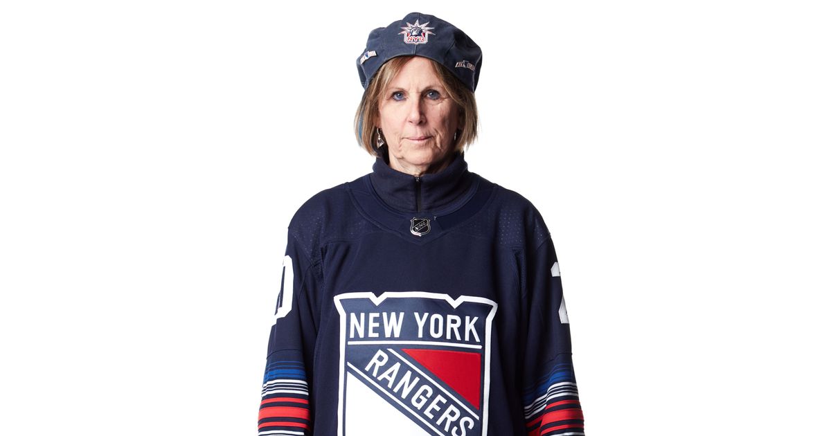 Talking to New York Rangers Fans at Madison Square Garden - Vimarsana News