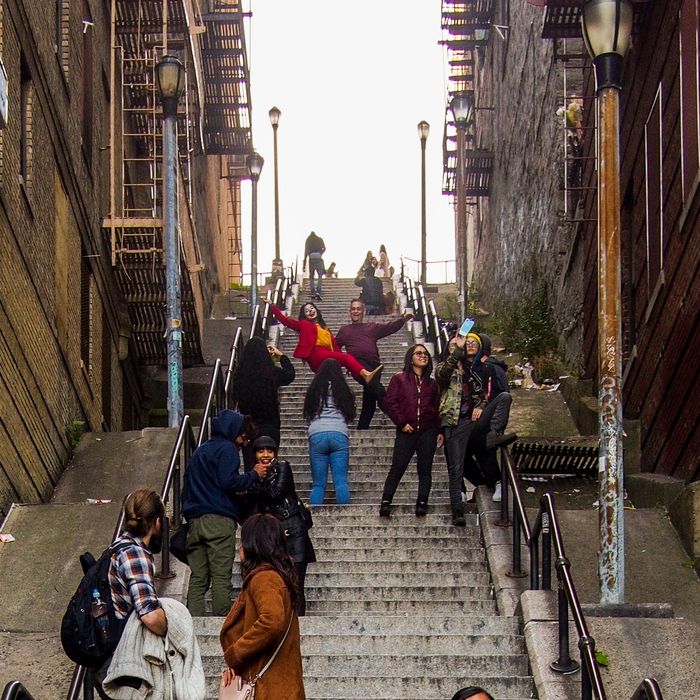 The Joker Stairs An Afternoon At Nyc S Newest Attraction - fall down stairs 2 roblox