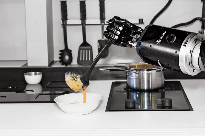 Does This Kitchen Robot Actually Make Cooking Easier? See How It