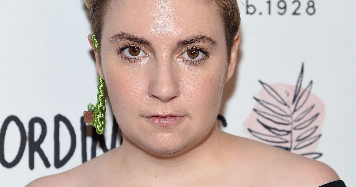 レナ・ダンハムは、ハーベイ・ワインスタインが「強姦犯」であるとクリントンのキャンペーンに警告したと主張している