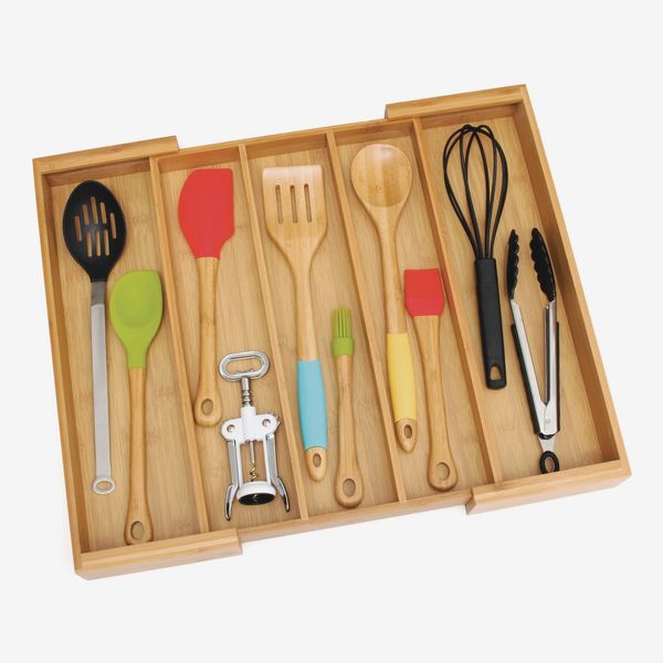 https://pyxis.nymag.com/v1/imgs/8d7/64e/321e6096d2a80d049cd72d80086117c988-lipper-utensil-organizer.rsquare.w600.jpg