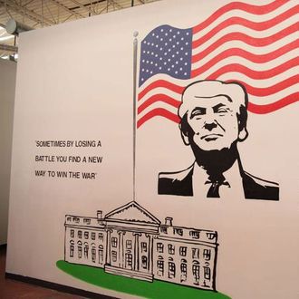 Mural of President Trump.