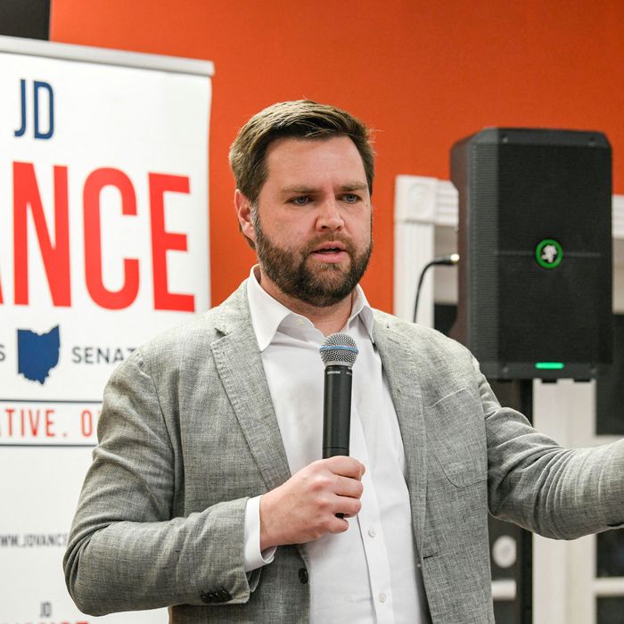 Senate candidate JD Vance campaigns in Boardman