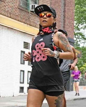 Chinatown Runners Founder Victoria Lo's Favorite Run Gear