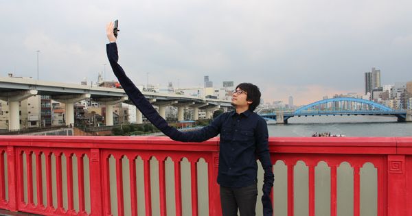 Discover More Than 156 Selfie Stick Poses Latest Vn
