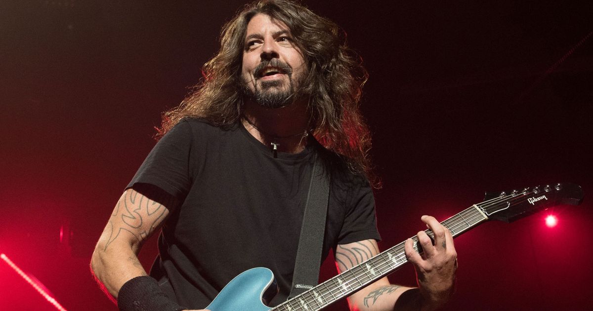 Foo Fighters, 'Walk' – Video Review
