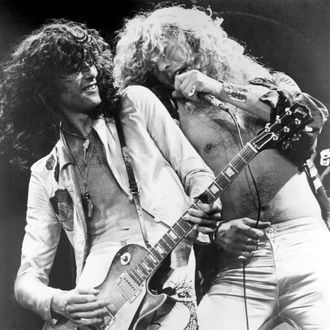 Led Zeppelin Performing