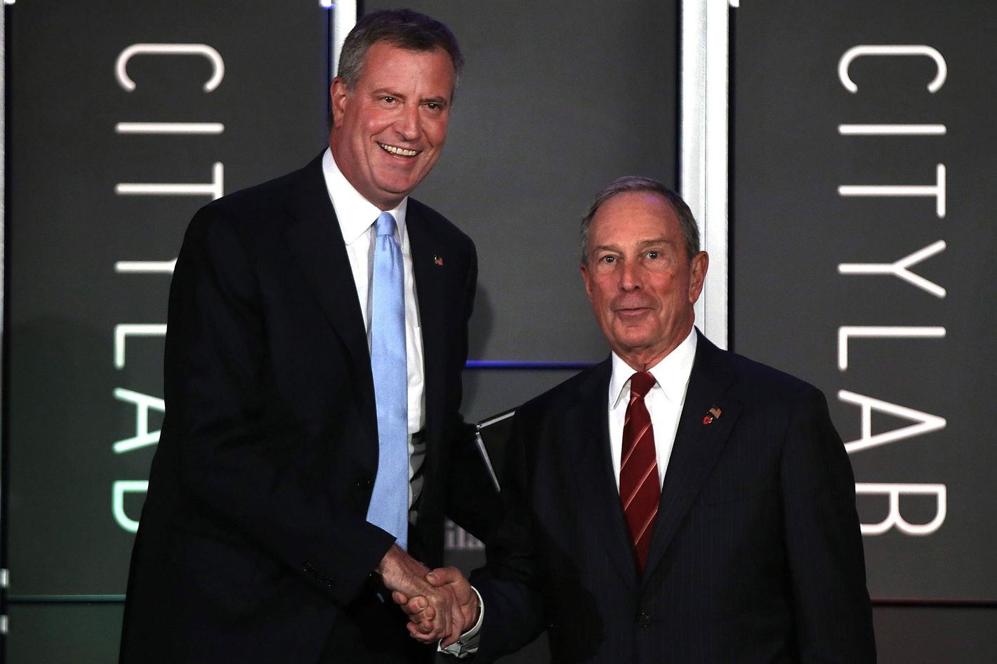 Bill De Blasio Stinks At Basketball