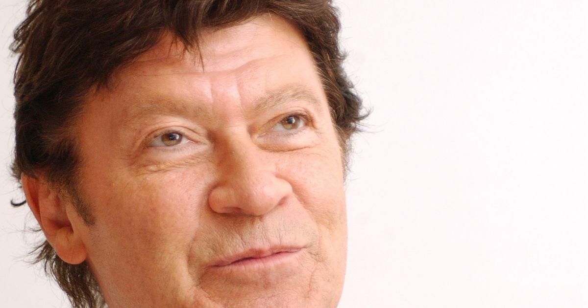 Robbie Robertson Dead: The Band Co-founder Was 80 - Vimarsana News