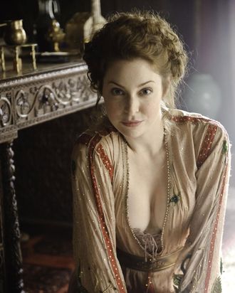 Esme bianco game of thrones nude