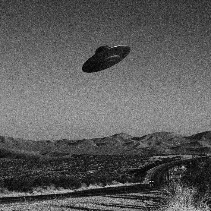 Pentagon Releases UFO Report Here’s What’s Inside