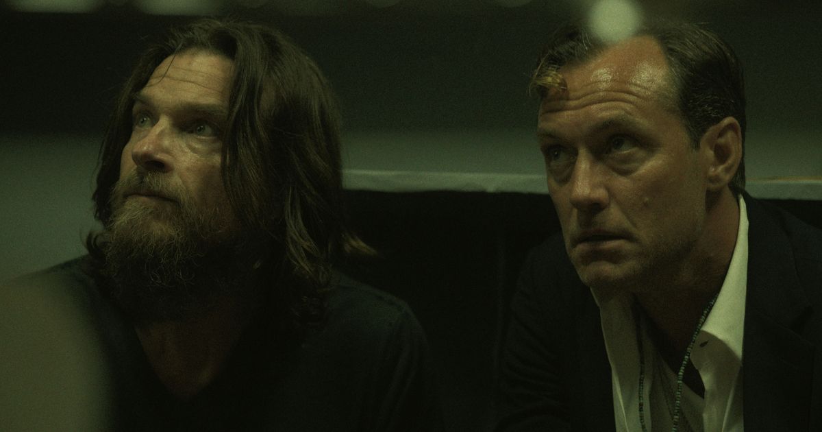 Black Rabbit Runs on Jason Bateman and Jude Law's Sublime Brother Act