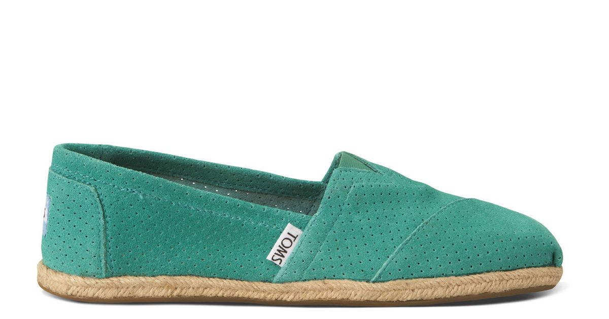 toms free shipping