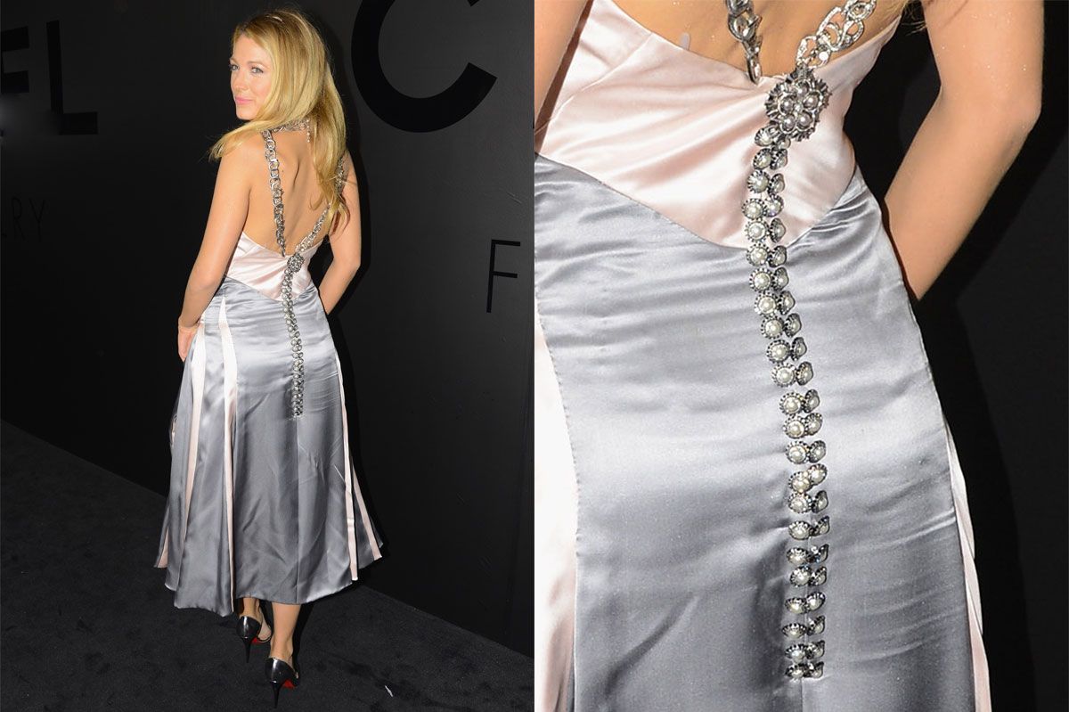 Blake Lively's Ring-Flaunting Sparkle-Fest: A Multi-Zoom Analysis Blake Lively's Ring-Flaunting Sparkle-Fest: A Multi-Zoom Analysis
