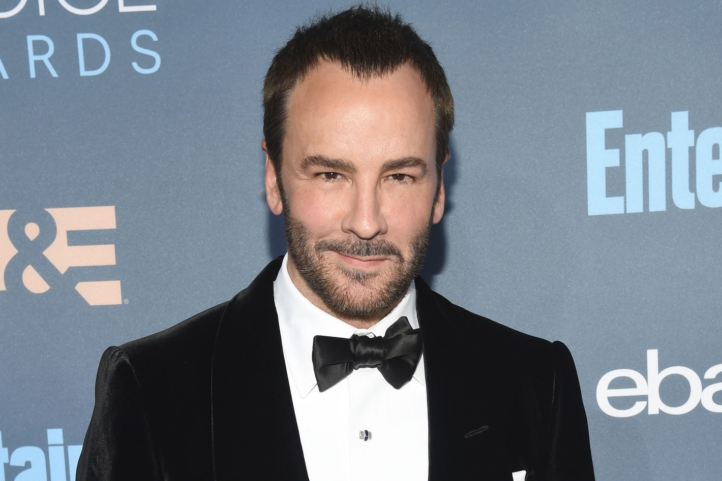 Golden Globes Voters Asked to Return Gift of Tom Ford Fragrance