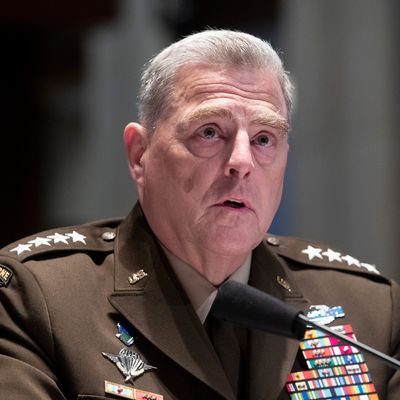 Joint Chiefs Chair Defies Trump on Confederate Base Names