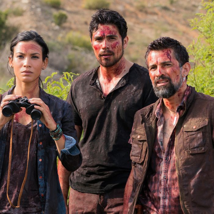 Fear The Walking Dead Recap Follow The Crimson Road