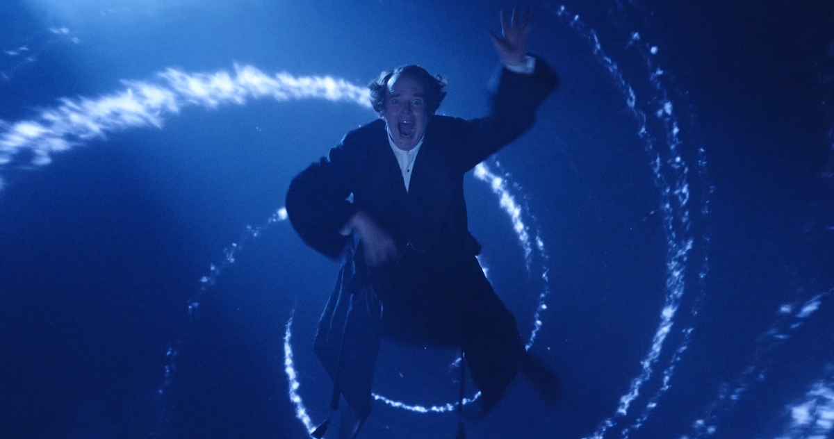 Theater Review ‘A Christmas Carol’ With Jefferson Mays