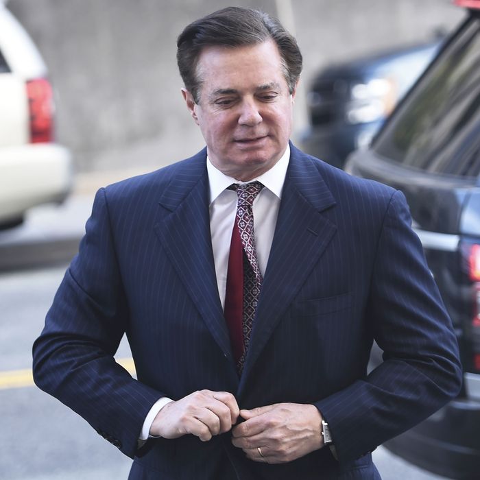 Judge Revokes Manafort’s Bail, Send Him to Jail