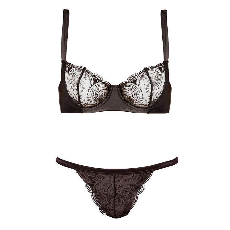 A Chic, Tasteful Guide to Valentine’s Day Lingerie