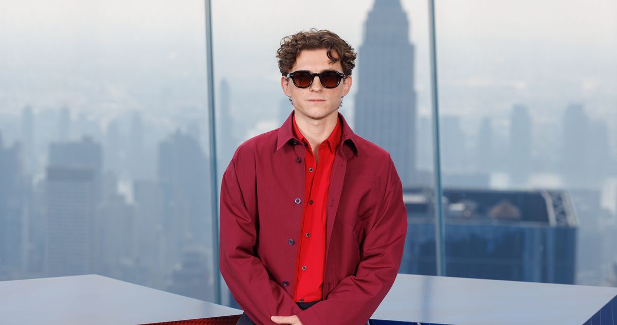 Tom Holland on 'Hot Ones'