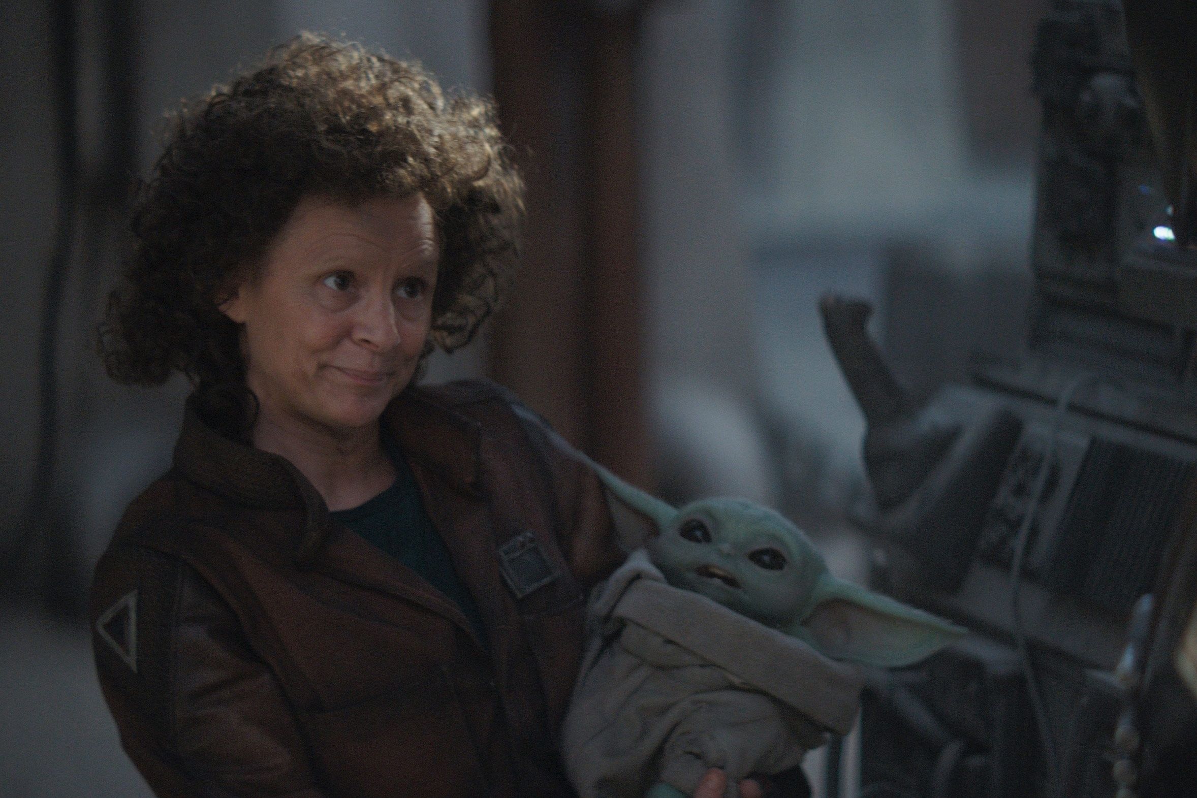 The Mandalorian's new episode features the show's biggest cameos