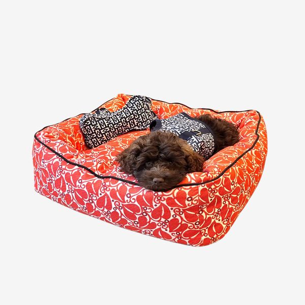 Neue Hund Red Leaf Daybed