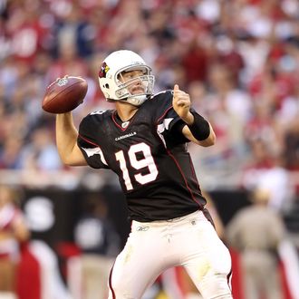 GLENDALE, AZ - NOVEMBER 06: Quarterback John Skelton #19 of the Arizona Cardinals throws a pass during the NFL game against the St. Louis Rams at the University of Phoenix Stadium on November 6, 2011 in Glendale, Arizona. The Cardinals defeated the Rams 19-13 in overtime. (Photo by Christian Petersen/Getty Images)
